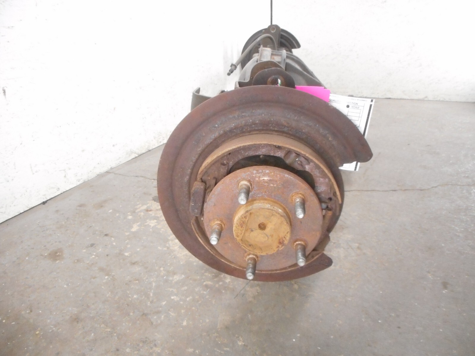 Jeep Liberty Rear Axle Assembly 3.73 Ratio 52114729AF OEM 2008 