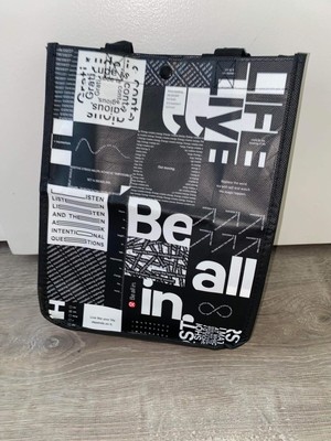 New LULULEMON Black BE ALL IN Reusable Shopping Gym Lunch Bag Large