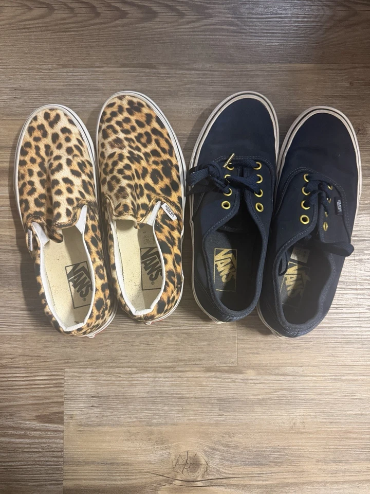 Paquete de furgonetas para mujer talla 7,5 sin cordones auténtico estampado de leopardo azul marino Foto 2 de 4