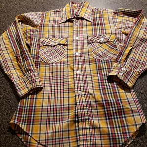 LEVIS vintage YELLOW RED BLUE PLAID WHITE TAB SCALLOP POCKET BUTTON DOWN SHIRT 