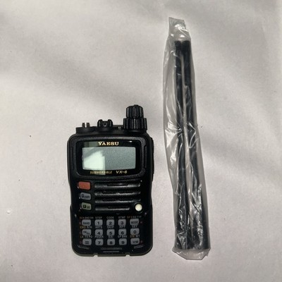 Yaesu VX-6 中古 Yaesu VX-6R Tri Band Submersible Radio Transceiver - Black for