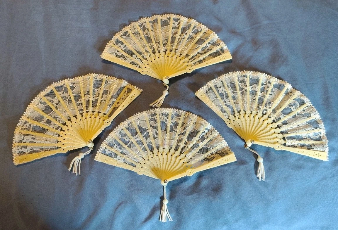 蕾丝维多利亚老式手工风扇| eBay