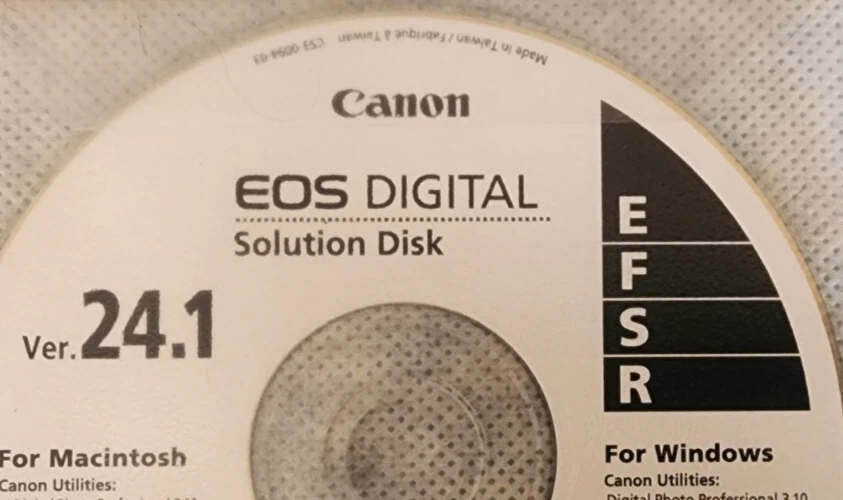 Canon EOS Digital Camera Solution Disk Ver. 24.1 For Windows Or Mac - Image 2 of 4