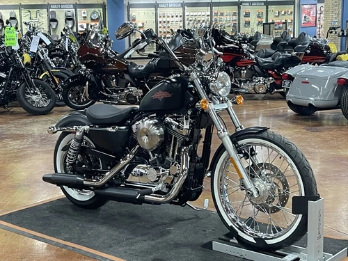 2016 Harley-Davidson Seventy-Two 