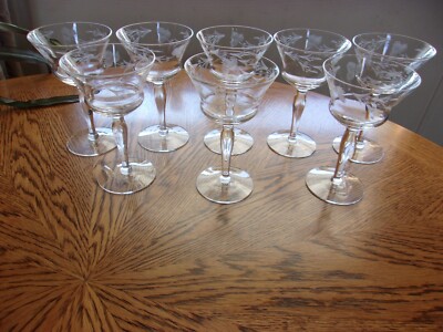 Etched Champagne Wine 6 Oz Floral 6 1/8'' Lady Leg Stem  -  Set of 8