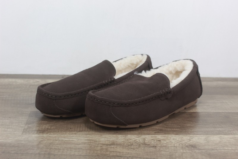 Koolaburra by UGG Tipton Men's slippers Sz 9 {Fa-97]