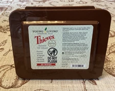 Young Living Essential Oils Thieves wipes 30 count NEW SEALED 6 x 4 inch wipes!