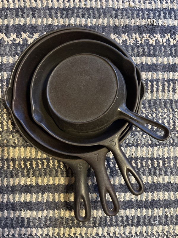 Vintage Vollrath Unmarked 3 O’clock 4 Pcs Cast Iron Skillet Set 3,5,7,8 - Nice