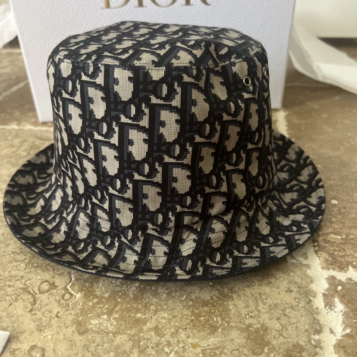Authentic DIOR 11DCH923I100 Oblique CHIC bob hat wool Black Dior Oblique Bucket Hat Navy Blue and Beige Blended Cotton  main image 3