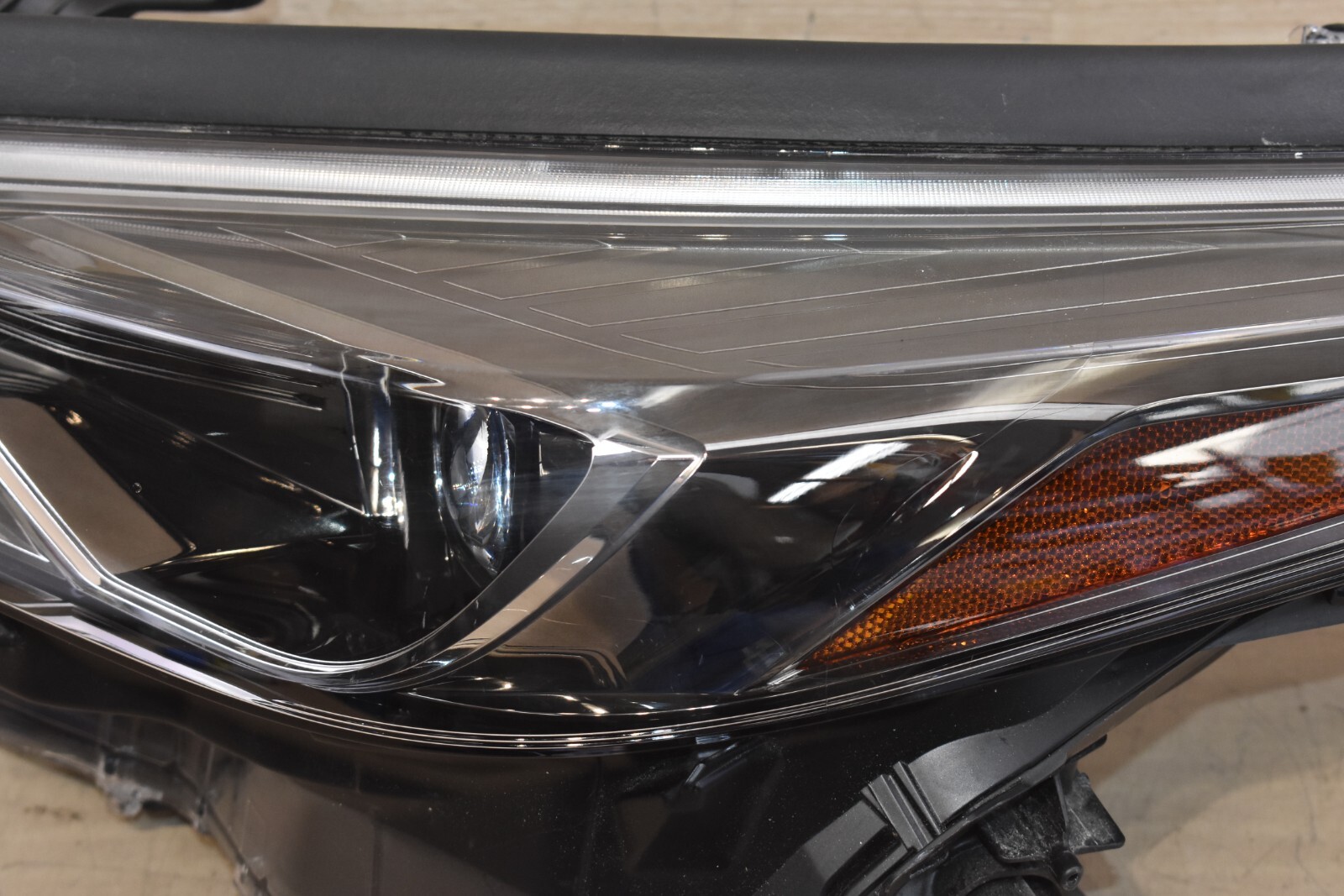 21-23+ TOYOTA MIRAI HEADLIGHT HEAD LIGHT FULL LED DRL GENUINE OEM  