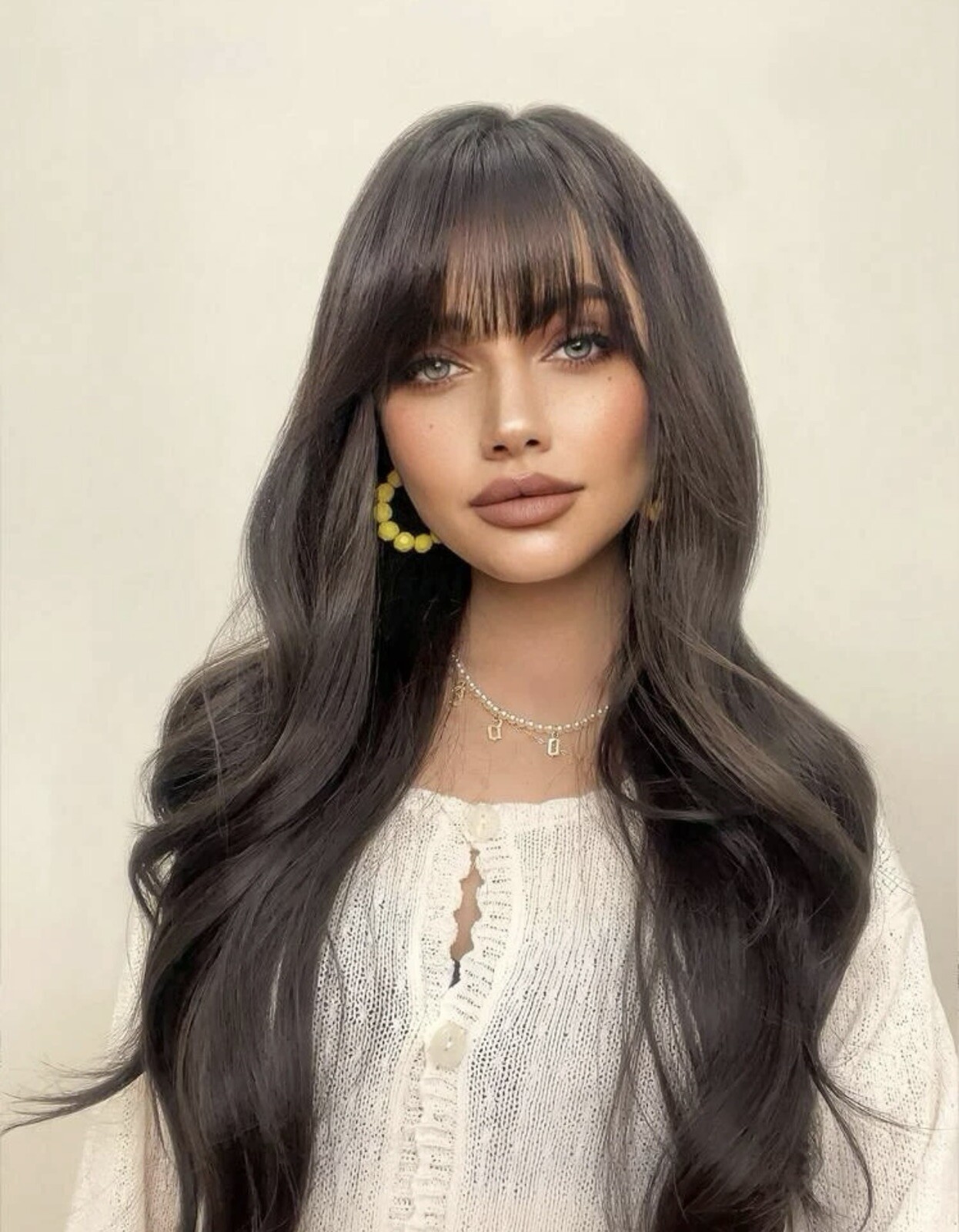 Perruque synthétique brun marron foncé longue pour changer de tête sans abîmer vos cheveux