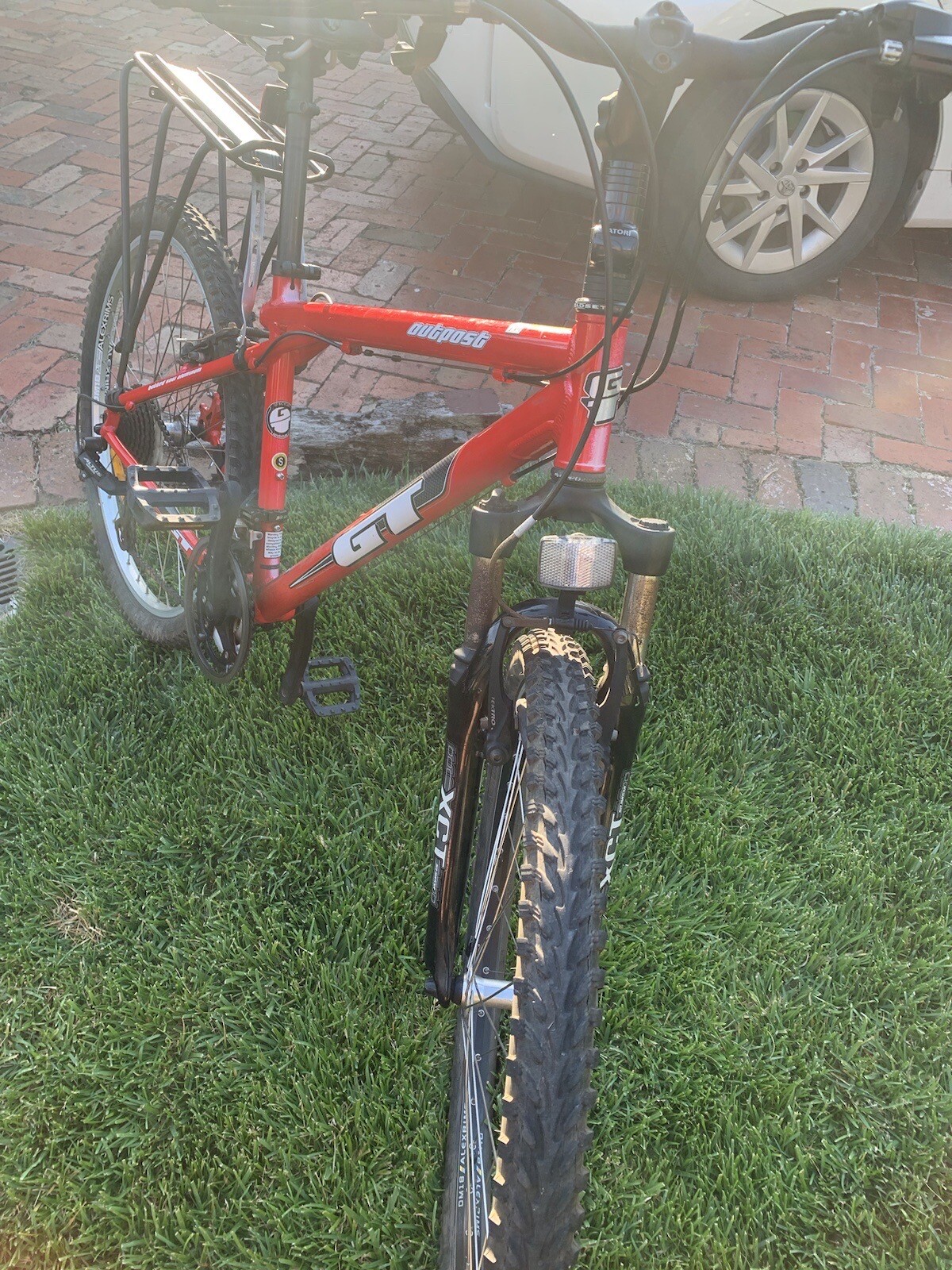 GT outpost used mens mountain bike Medium Frame, 26 Inch Wheel Good Condition eBay