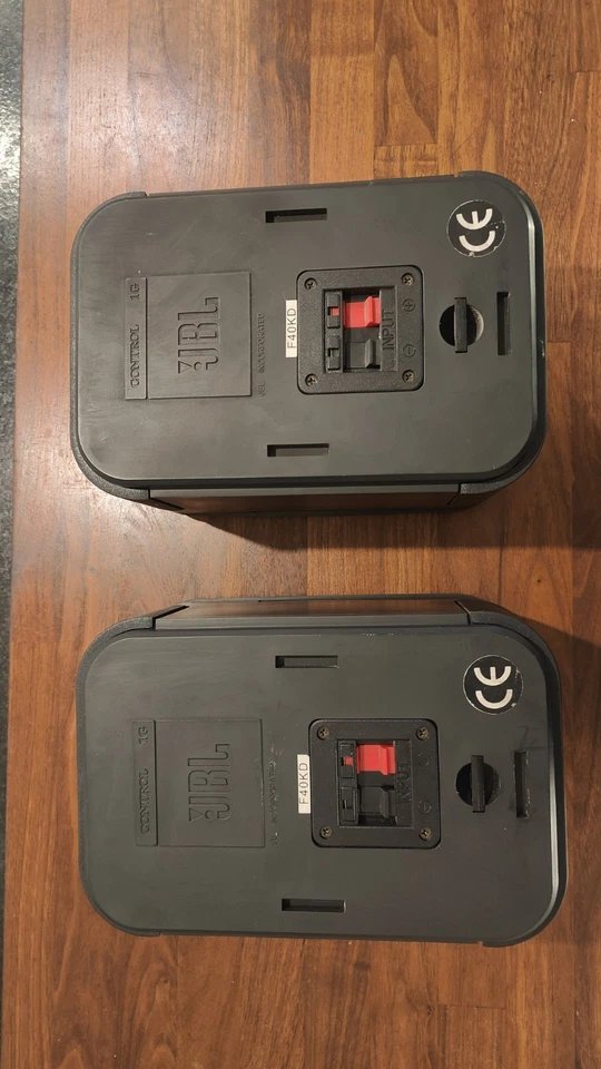JBL Control 1G Universe Lautsprecher Boxen 2 Stück (einer Scheppert) - Bild 4 von 4