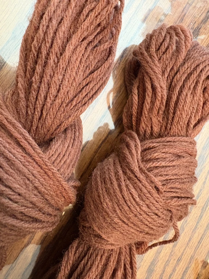 Yarn for needlepoint, brown & green 30 inches precut 2 ply lightly used - Image 3 of 4