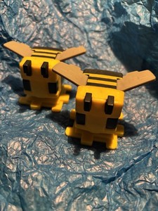 McDonalds Bubble Bee Toys Set Of Two