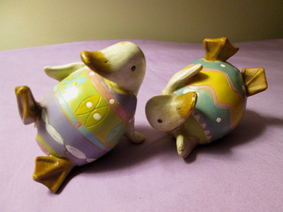 Set Of 2 Vintage Ducklings Hatching From Colored Egg Shells Resin Figurines