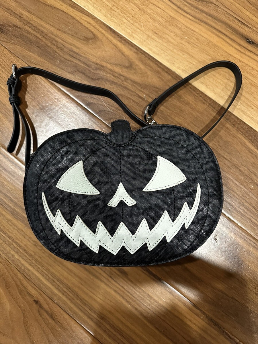Mad Engine Black Halloween Pumpkin Jack O Lantern Glow Crossbody