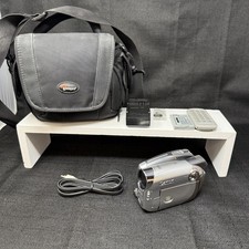 Canon DVD Camcorder DVD Video Camera DC230 35x Zoom Used Works Great