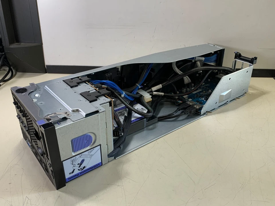 LENOVO FRU 00D0055 x3850 X6 BOARD STORAGE IO BOOK ASSEMBLY M T 6241 - USED PULL - Image 2 of 4