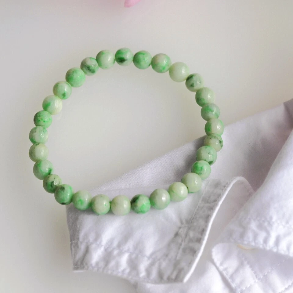 古翡翠 緑黄玉 彫刻 手彫り 人形 ネフライト 軟玉 王朝 アンティーク 風水 古翡翠 緑黄玉 彫刻 手彫り 人形 ネフライト 軟玉 王朝 アンティーク 風水