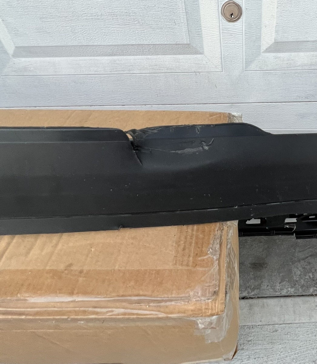 ami9622　0419 Amazon.com: US AUTO PARTS PLUS New Front Bumper Primed Steel