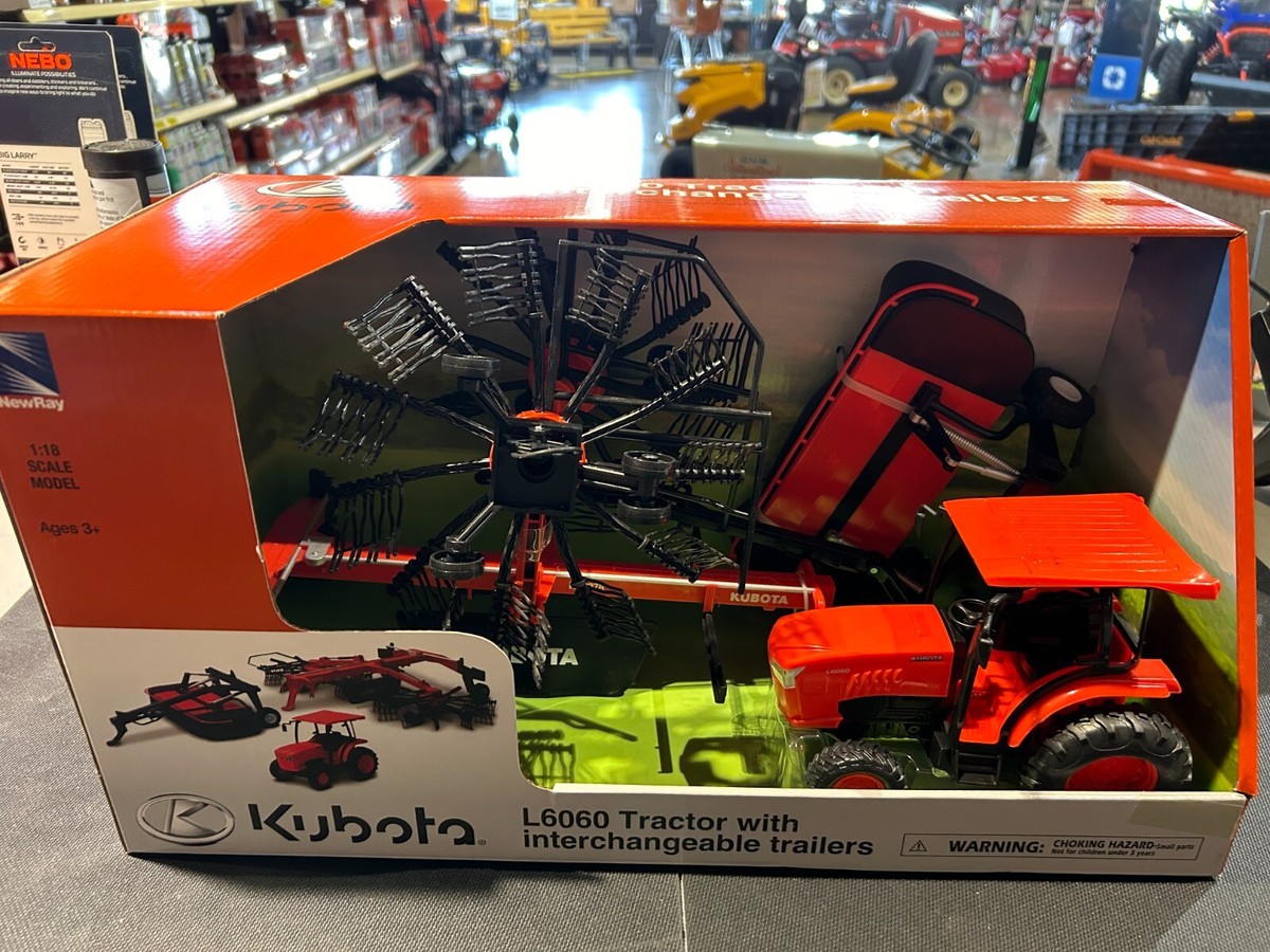 Kubota 77700-13366 L6060 toy tractor w/hay equipment | eBay