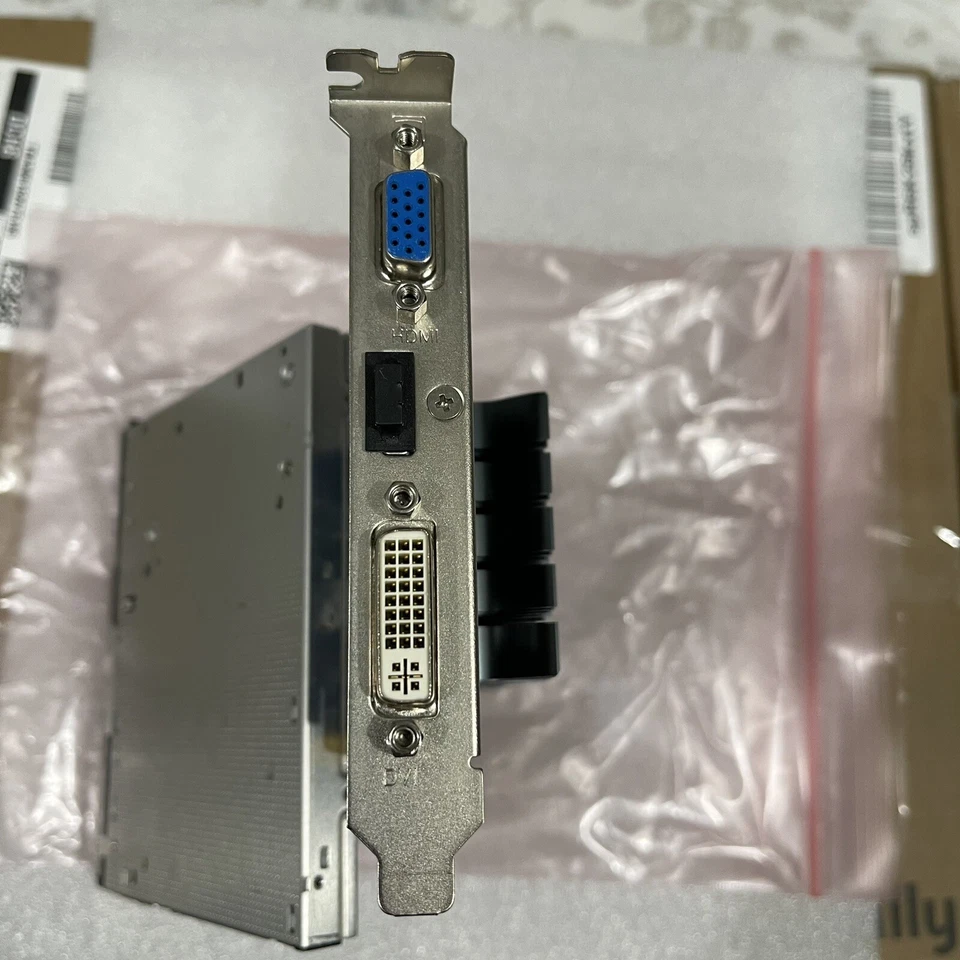 ASUS NVIDIA GeForce 210 EN210 SILENT/DI/512MD3/V2(LP) 512MB DDR3 SDRAM - Image 3 of 3