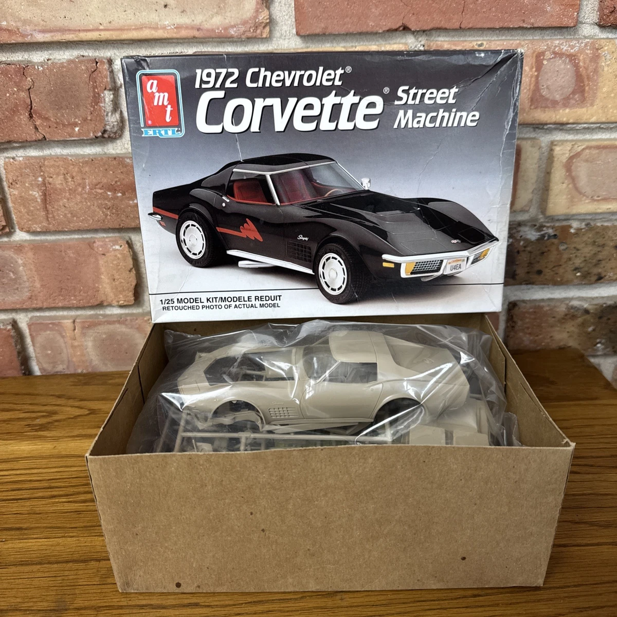 Corvette Stingray Model Kit In Classic Automotive Models & Kits