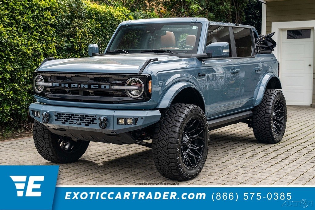 2023 Ford Bronco Outer Banks