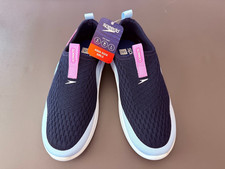 NWT Girls Speedo Aqua Socks Junior Small US 13-1 Water Shoe Navy Purple Slip Ons