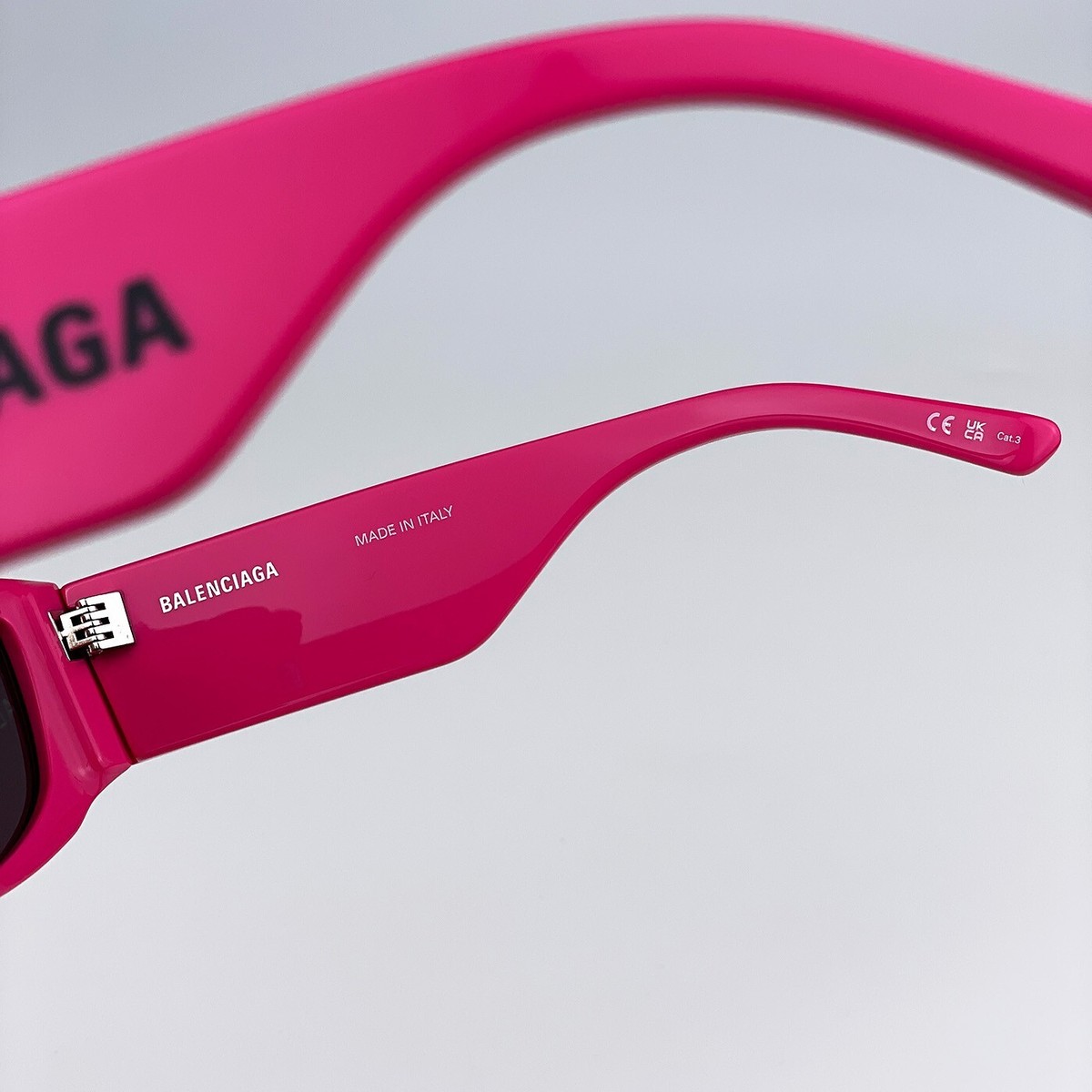 ?️ New Authentic Balenciaga BB0216S 003 Fuchsia Sunglasses Balenciaga Sunglasses BB0126S 003 main image 4