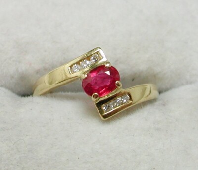 Vintage schöner 18 Karat Gold Rubin und Diamant Damenring Größe J - 21693