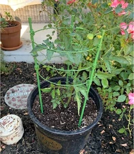 Tomato Cage Plant Support Wire Easy Harvest Garden Galvanized Steel 4 Pack New