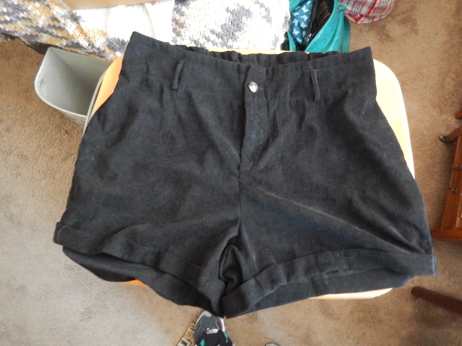 SHEIN Curve 2XL Womens Cuffed Black Corduroy Shorts High Rise