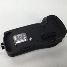 Nikon MB-D12 Battery Grip for D810 Used good