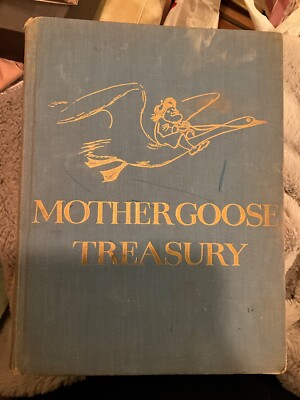 The Mother Goose Treasury 1966 Raymond Briggs 1st American Edition Vintage HC