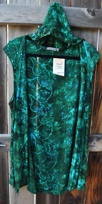 ART TO WEAR NEW STYLE DEWI HOODED VEST IN OLIVE GARDEN BY MISSION CANYON,OS!