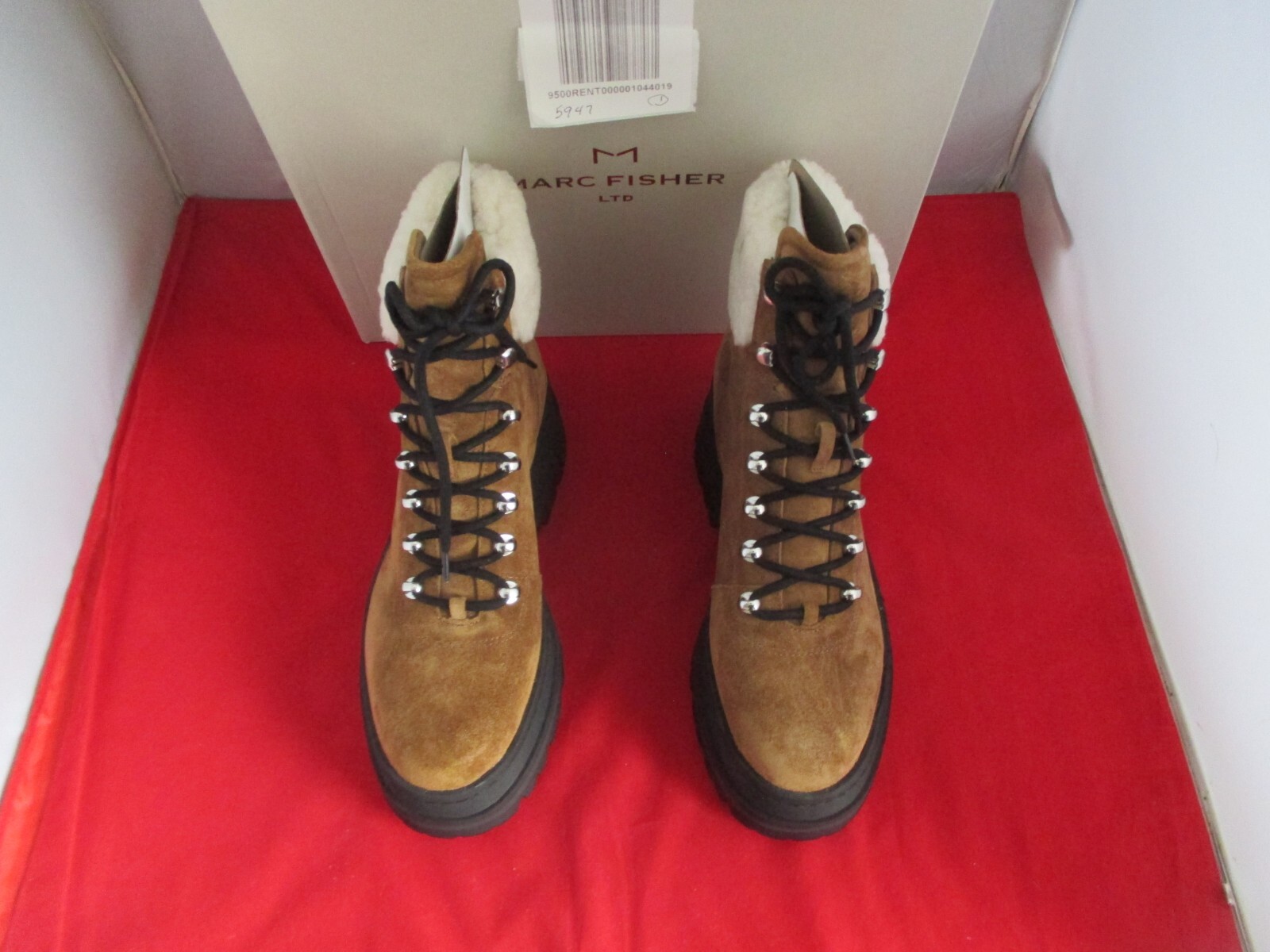 SAOLA STIVALETTO MARC FISHER PIERSON SUOLA AD ALETTA $239 TAGLIA USA 5 1 2 MEDIO NATURALE #386