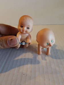 wind up crawling baby