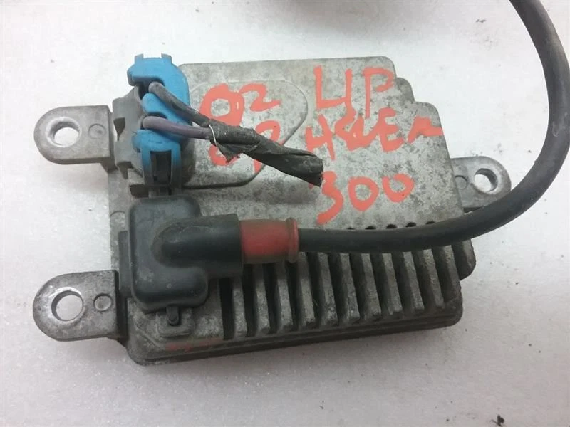 831-10009-045 L/F Faro conductor izquierdo lastre HID 2002 CHRYSLER 300M W2-5-1RM Foto 2 de 4