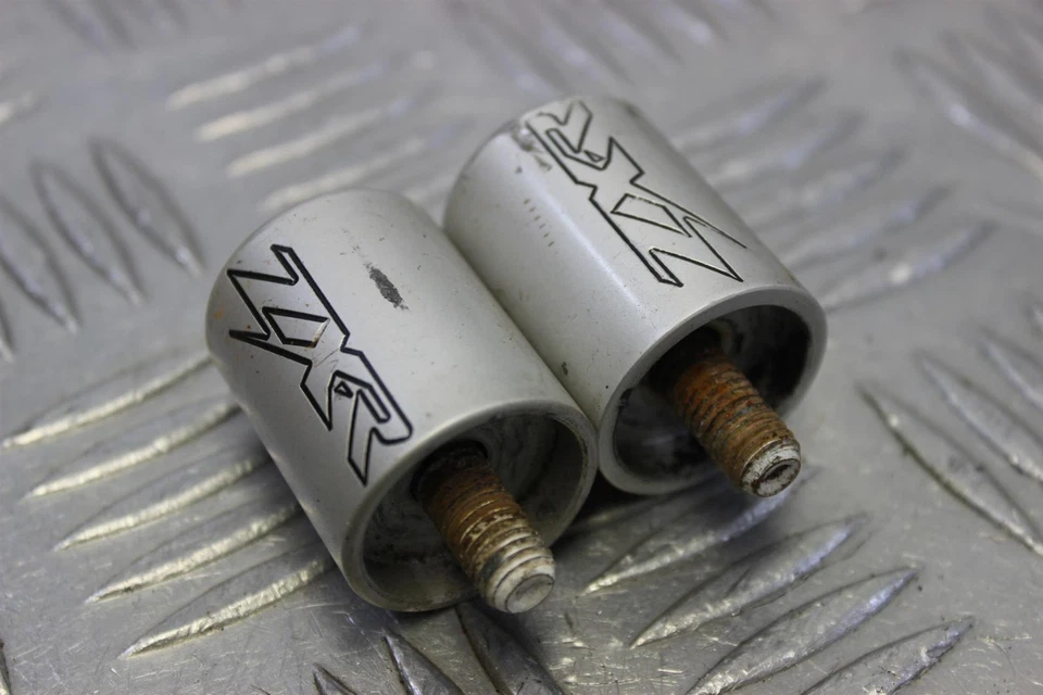 Empuñaduras y pesos finales de barra Kawasaki ZX6R 1998 1999 G1 G2 ZX 6 R ZX-6R Ninja B166 Foto 3 de 4