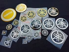 FOR YAMAHA STICKER GENUINE LOGO TUNING FORK DECAL EMBLEM  12-55 mm BLACK & GOLD