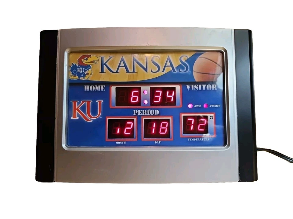 Reloj despertador vintage de baloncesto de la Universidad de Kansas con fecha y temperatura Foto 2 de 4