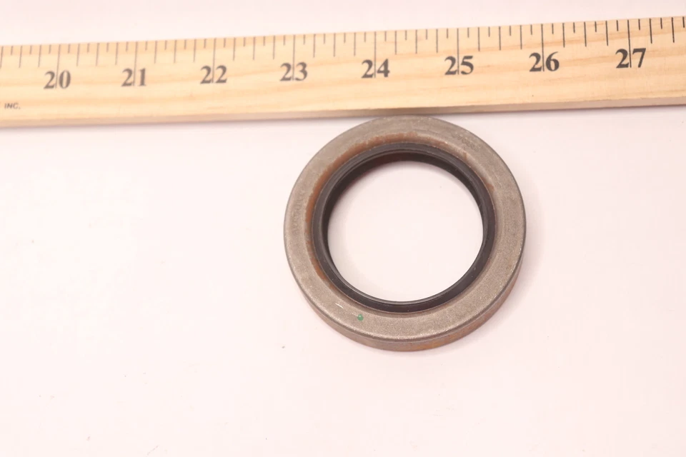 Sello de piñón diferencial National Oil Seals -20 ° F a 300 ° F /-29 ° C a 49 ° C Foto 3 de 4