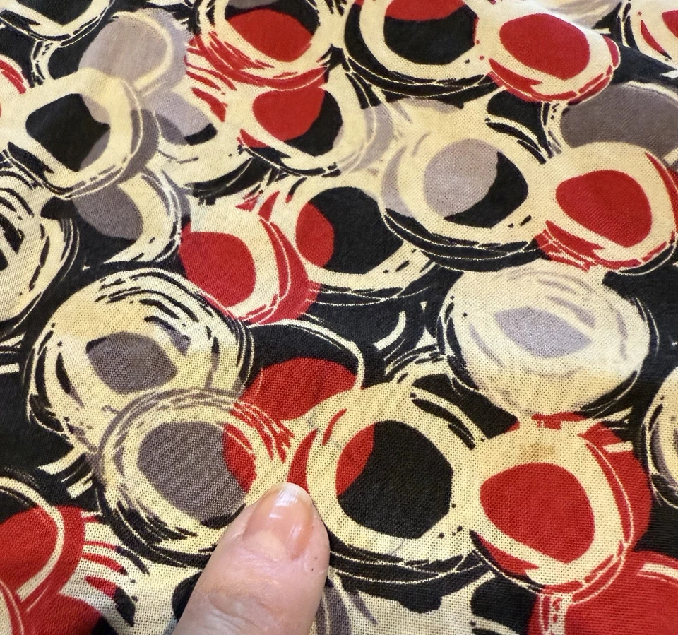 *FLAW* Tafford Scrub Top Womens Plus Size 2x Circle Pattern Short Sleeve - Image 3 of 4