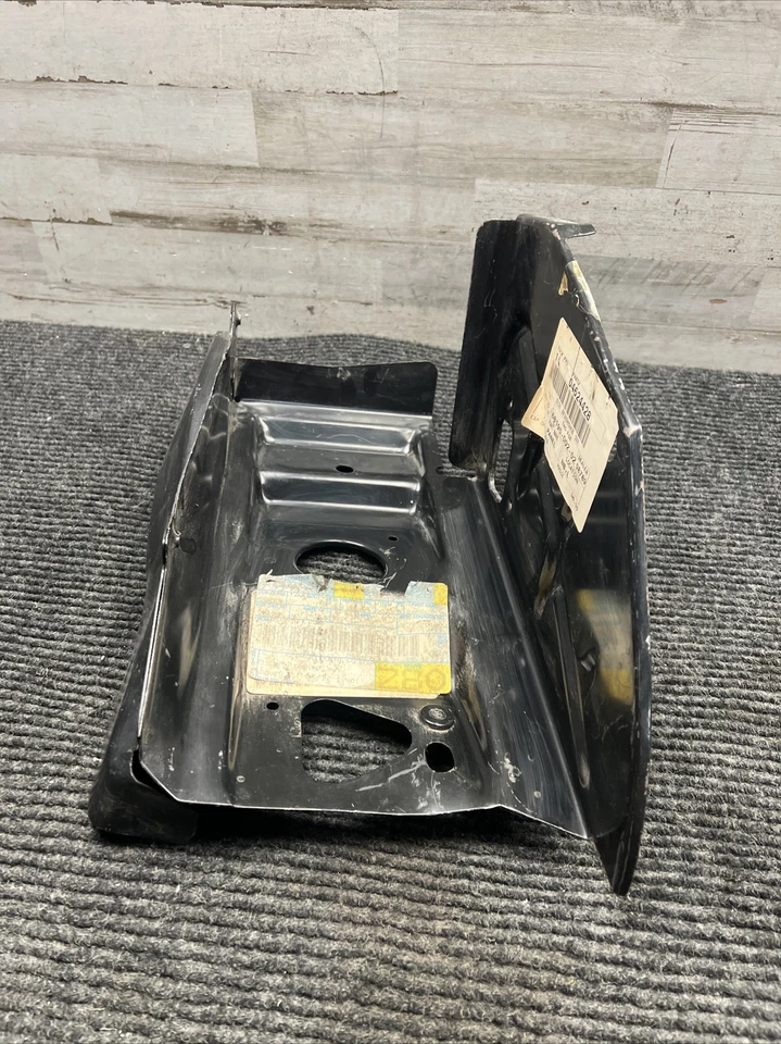 Conjunto de panel de montaje de faro derecho Mopar 04624428 Dodge Chrysler Eagle 1997 2010 Foto 4 de 4