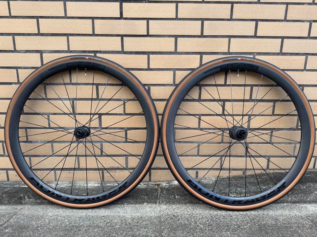 Bontrager Aeolus Elite 35 Tlr Carbon Wheel Disc 700C Trek Front