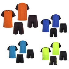 Quick-Drying Boys Sports Outfit Short Sleeve Football Uniform Round Neck