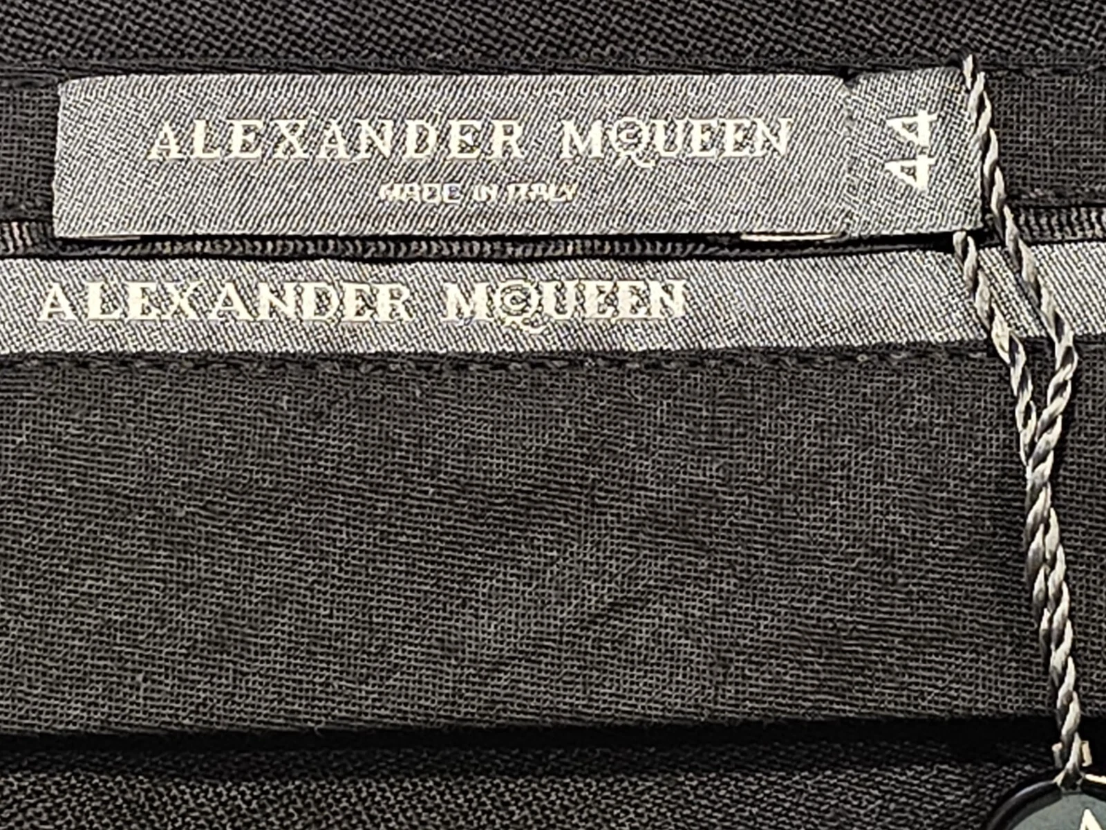 Pantaloni ALEXANDER McQUEEN in lana gamba dritta Nuovi con etichette