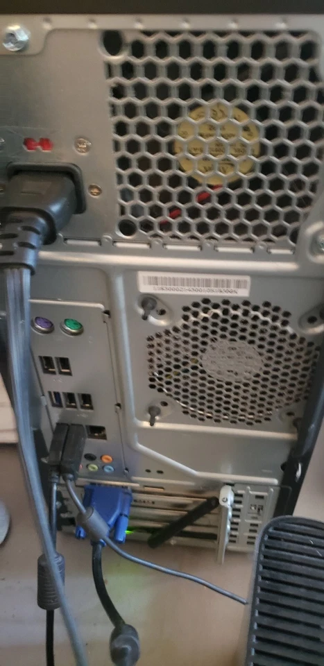 Lenovo IdeaCentre K330 2TB, Intel Core i7 2nd Gen., 3.4GHz, 12GB PC Desktop - Image 4 of 4